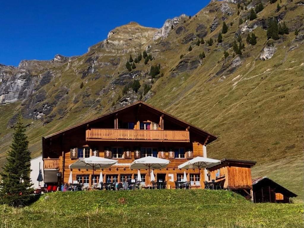 Sonnenberg Dormitories Murren Exterior photo